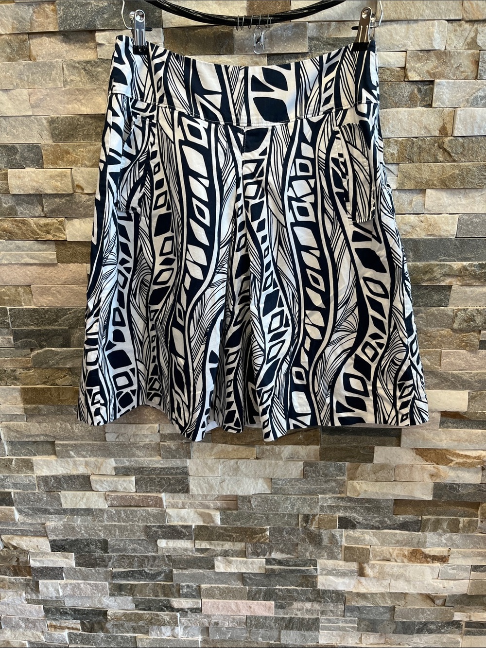 Ann Taylor Black & White Printed Circle Skirt